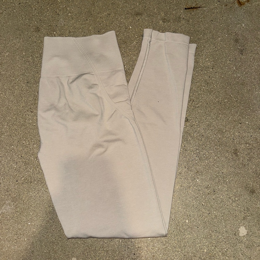 Oner Active Effortless Seamless Leggings - Sand (Regular)